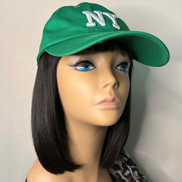 Bob wig with bangs - Picture 3 of 4